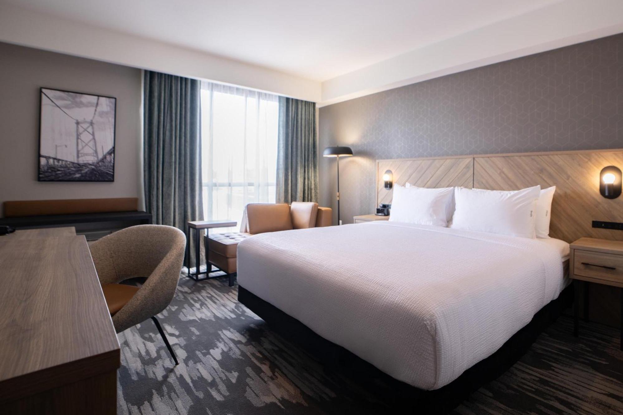 Sandman Signature Winnipeg Airport Hotel & Suites Экстерьер фото